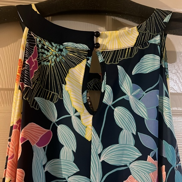 Summer Dress; Floral Pattern; Very Beautiful - Picture 6 of 7